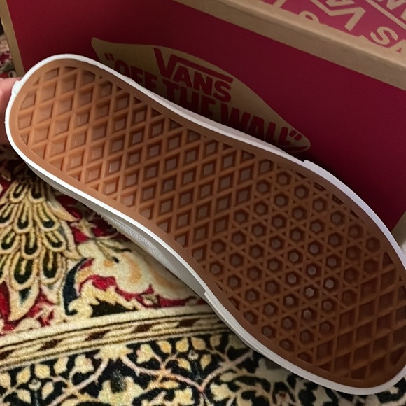 Vans old skool “outside in“mules ! Brand new , never worn. Ordered wrong size 🫣 - Picture 4 of 7